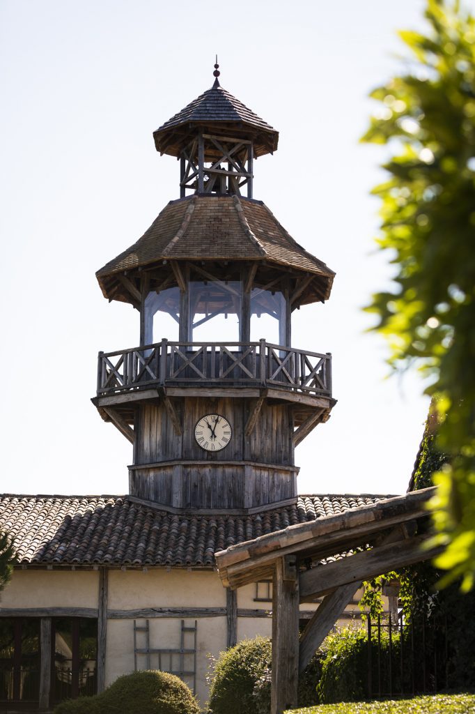 Mariage de C+A au Château Smith Haut Lafitte. Images réalisée par le photographe Patrick Chatelain dans un style photo-journalistique.