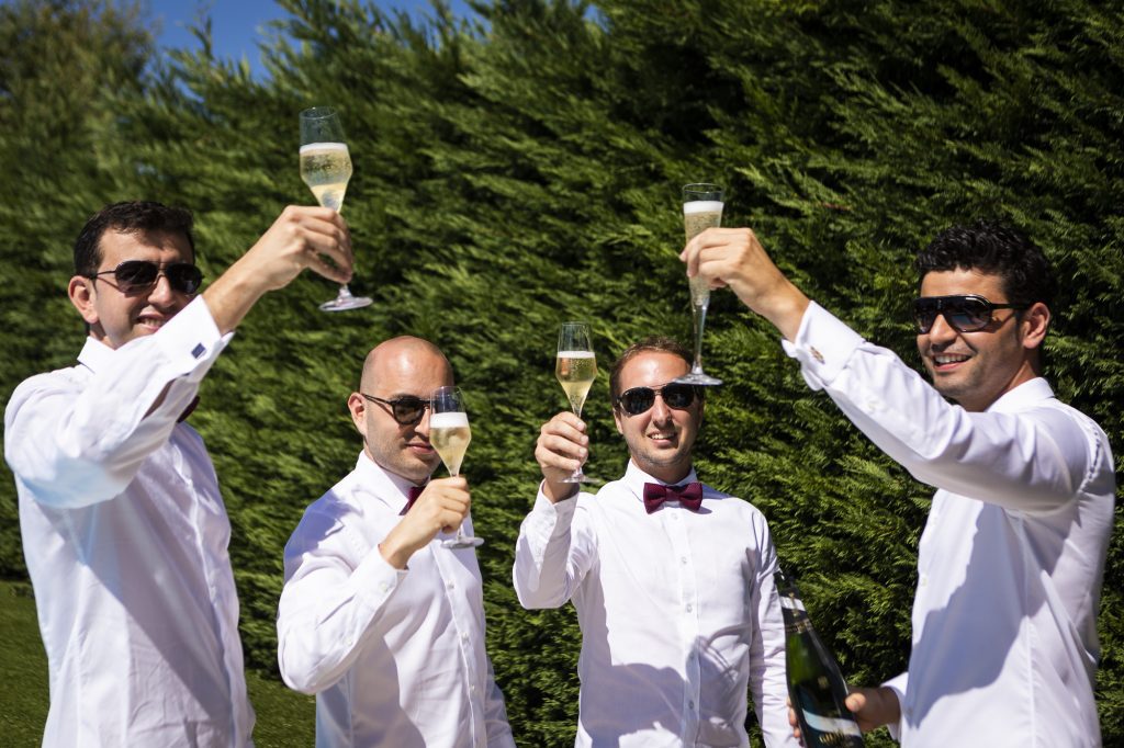 Mariage de C+A au Château Smith Haut Lafitte. Images réalisée par le photographe Patrick Chatelain dans un style photo-journalistique.