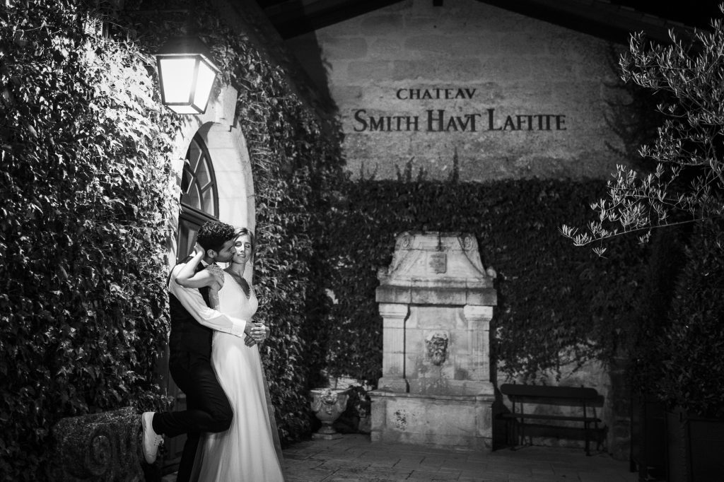Mariage de C+A au Château Smith Haut Lafitte. Images réalisée par le photographe Patrick Chatelain dans un style photo-journalistique.