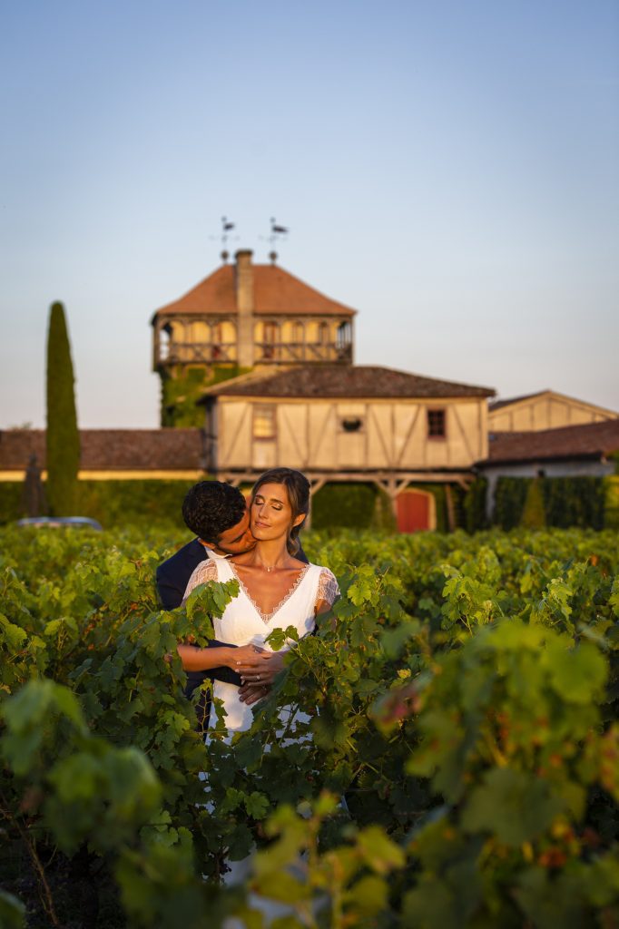 Mariage de C+A au Château Smith Haut Lafitte. Images réalisée par le photographe Patrick Chatelain dans un style photo-journalistique.